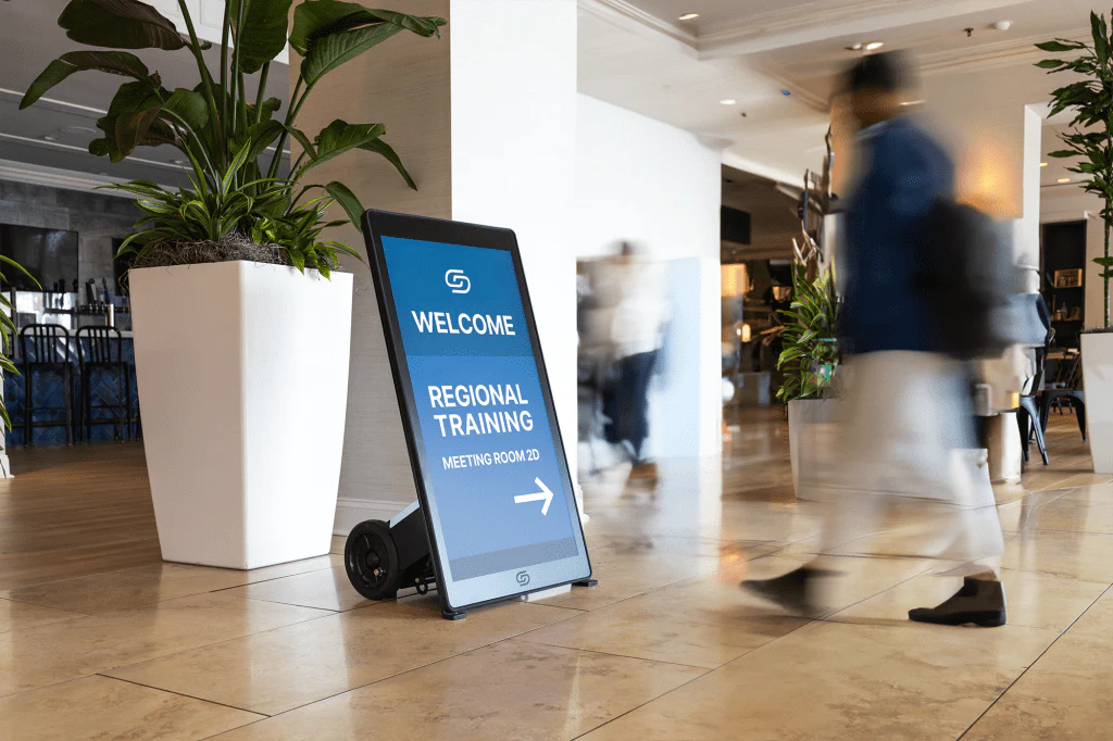 Clear Digital Evo Roll Series 43-inch Portable Full HD Digital Signage Display - Image 7