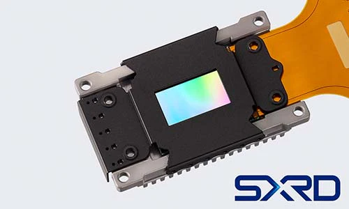 Sony VPL-XW7000ES Native 4K HDR 3200 Lumen Laser Projector - Image 3